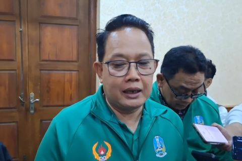 Pj Gubernur Jatim umumkan Upah Minimum Provinsi 2025 sebesar 2,3 juta