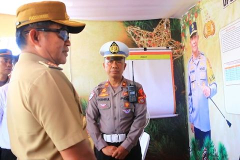 Pj Gubernur NTB datangi Posko pengamanan Natal dan Tahun Baru