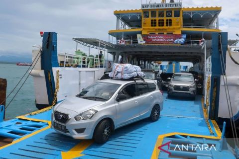 BPS catat jumlah penumpang angkutan laut dalam negeri periode Januari-November 2024 capai 23,5 juta orang