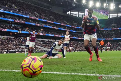 Liga Inggris : Newcastle United kalahkan Tottenham Hotspur 2-1