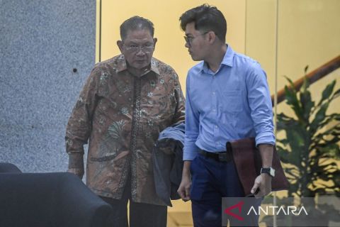 KPK periksa eks Dirut PT Taspen Iqbal Latanro dalam kasus dugaan korupsi bermodus investasi fiktif