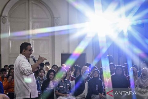 Anies Baswedan jadi pembicara di acara Forum OSIS DKI Jakarta