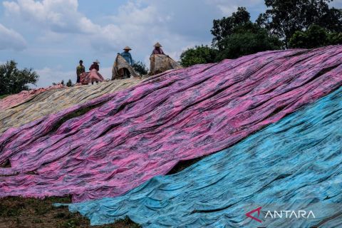 Target ekspor nasional tahun 2025