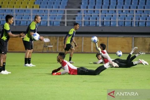 Latihan Timnas Indonesia U-20 jelang  internasional Mandiri U20 Challenge Series 2025
