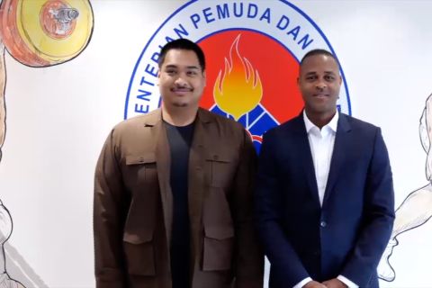 Menpora bertemu Patrick Kluivert, beri PR cari talenta lokal