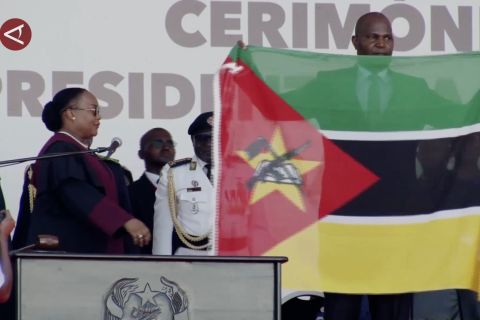 Daniel Chapo dilantik sebagai Presiden Mozambik