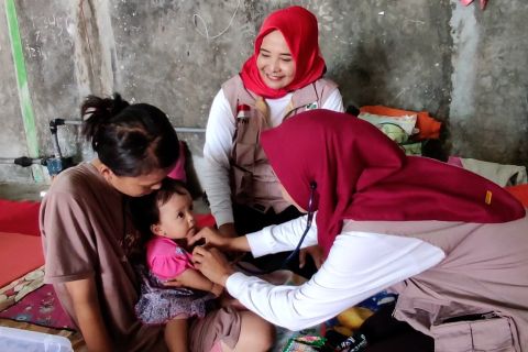 Dinkes Kudus berikan layanan kesehatan bagi warga terdampak banjir