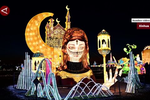 Festival lampion Tiongkok pukau pengunjung di Kuwait