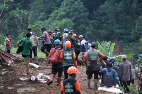 Hari ketiga longsor Pekalongan, satu korban lagi ditemukan