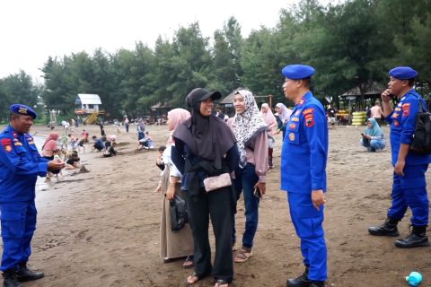 Pastikan keamanan pengunjung, Polres Batang patroli di objek wisata