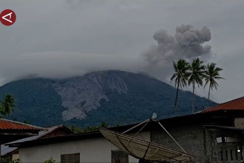 Aktivitas Gunung Ibu meningkat, BPBD Halbar belum evakuasi warga