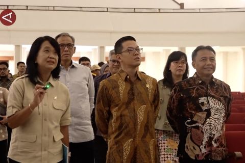 Jelang Konferensi Asia Afrika Ke-70, Menlu rehabilitasi Gedung Merdeka