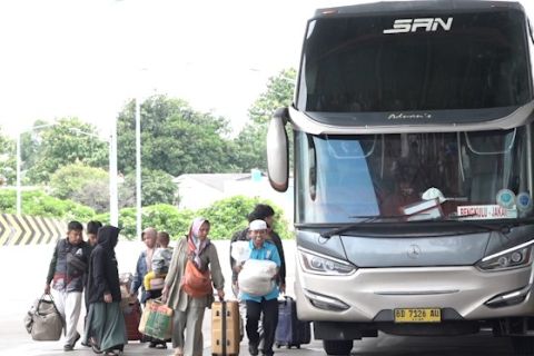 Langkah Terminal Pulogebang hadapi puncak arus balik libur akhir tahun