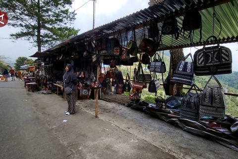 Pemkab Aceh Tengah buka kesempatan pelaku UKM hadir di objek wisata