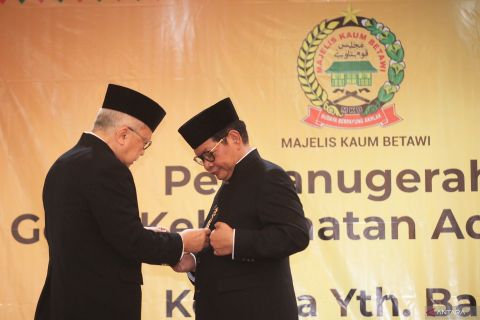 Pramono Anung dianugerahi gelar kehormatan adat Betawi