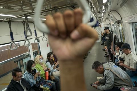 Pertumbuhan jumlah penumpang MRT