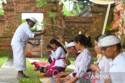 Umat Hindu peringati Hari Pagerwesi di Bali