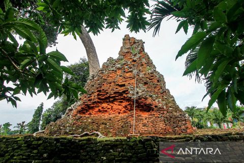 Candi Lor peninggalan Empu Sindok pada masa Kerajaan Mataram Kuno kondisinya memprihatinkan