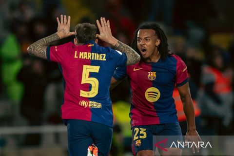 Copa del Rey 2025: Tuan rumah Barcelona ditahan imbang Atletico 4-4