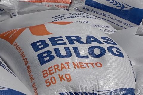 Bulog pastikan stok beras di Papua cukup untuk 5 bulan ke depan