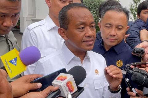 Presiden minta Bahlil pastikan masyarakat tak sulit dapatkan LPG 3 kg