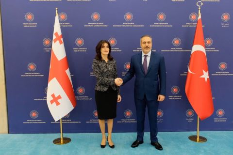Turki tegaskan kesediaannya jadi tuan rumah perdamaian Rusia-Ukraina