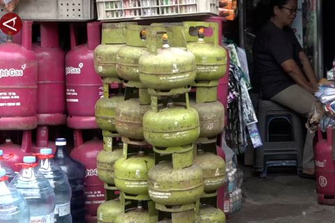 Presiden minta gas 3 kg tetap dijual eceran, mudahkan akses rakyat