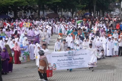 Sambut Ramadhan, ribuan pelajar Pangkalpinang ikuti pawai taaruf
