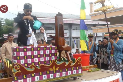 Petani Gunung Sumbing gelar Jamasan Srobong Gobang jelang masa tanam