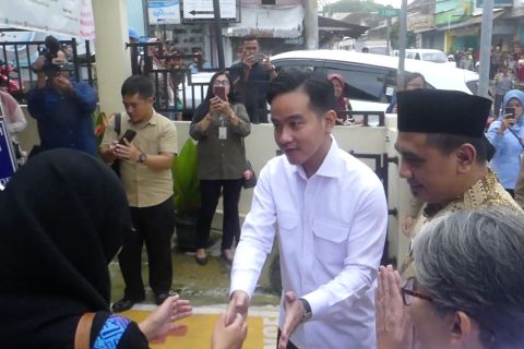 Wapres Gibran tinjau cek kesehatan gratis di Magelang