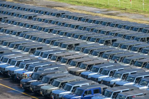 Serah terima Maung MV 3 kepada TNI-Polri