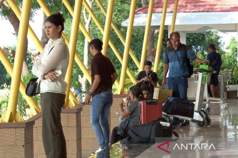 Bandara Frans Seda ditutup sementara waktu imbas erupsi Gunung Lewotobi Laki-laki