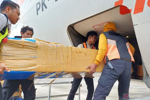 Jenazah pendaki Puncak Cartenz Pyramid diterbangkan ke Jakarta