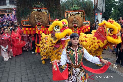 Parade Budaya Nusantara di Tabanan Bali simbol persatuan dalam kebhinekaan