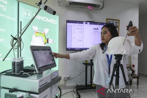 RSPAD Gatot Soebroto miliki alat baru Transcranial Pulse Stimulation untuk pengobatan demensia dan alzheimer