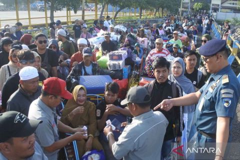 Begini suasana mudik warga ke kepulauan sekitar Madura