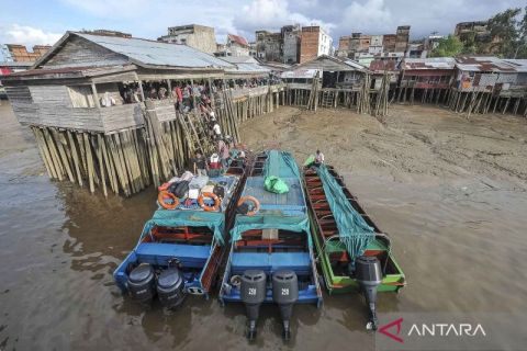 Begini suasana mudik Lebaran dengan menggunakan kapal cepat di Kuala Tungkal