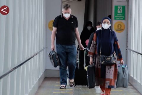  Jumlah pemudik via Bandara Minangkabau turun 12 persen