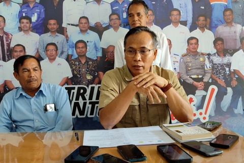 APTRINDO Banten instruksikan pengusaha angkutan barang mogok operasi