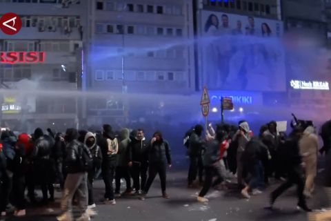 Buntut protes penahanan Imamoglu di Istanbul, Turki tahan 51 tersangka