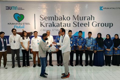 Warga Kota Cilegon antusias ikuti program sembako murah