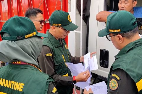 Barantin turunkan tim pada operasi pengawasan di Pelabuhan Merak