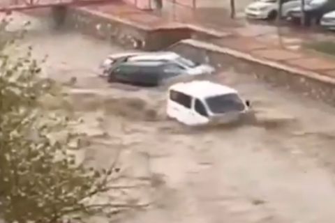 Dua orang tewas akibat hujan lebat di Spanyol selatan
