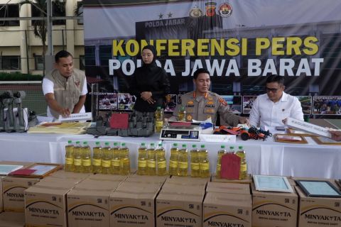 Polda Jabar ungkap peredaran MinyaKita ilegal