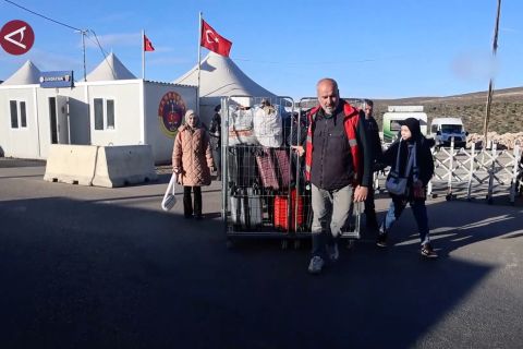 145.000 warga Suriah pulang ke negaranya usai Rezim Assad tumbang