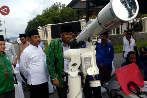 Hilal di Ambon tidak terlihat, tinggi bulan masih -2,387 derajat