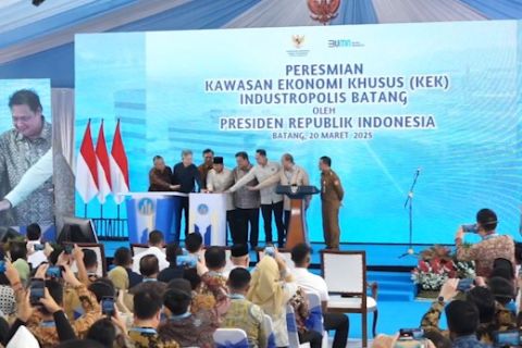 Presiden Prabowo resmikan KEK Industropolis Batang