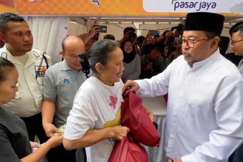 Tinjau Bazar Ramadhan, Wagub Rano pastikan stok dan harga stabil