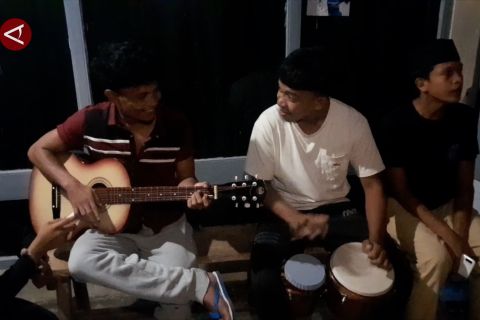 Tradisi Gendang Sahur, agar warga Ternate tidak terlambat bangun