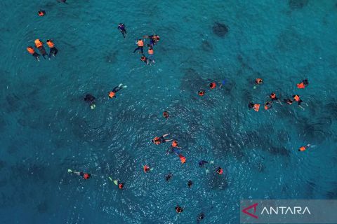Menikmati keindahan laut dan alam Pulau Rubiah di ujung barat Indonesia